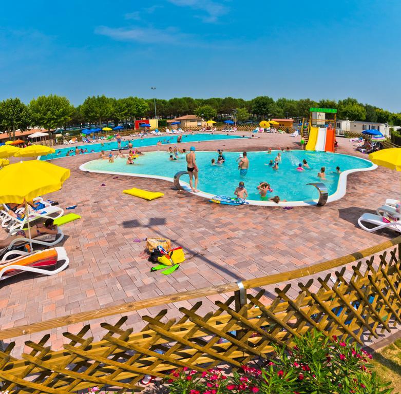Campeggio Del Garda Peschiera del Garda Dış mekan fotoğraf