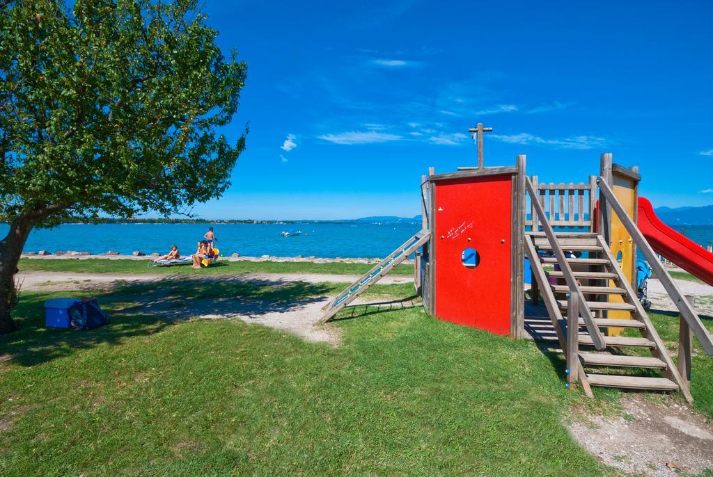Campeggio Del Garda Peschiera del Garda Dış mekan fotoğraf