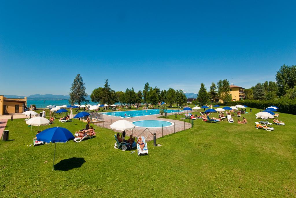 Campeggio Del Garda Peschiera del Garda Dış mekan fotoğraf